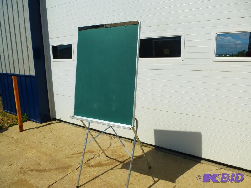lot 14 image: Chalk&nbspBoard Easle Approximately 24"...