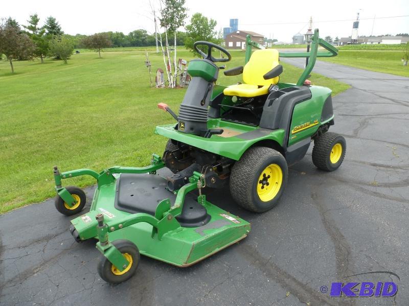 John Deere 1445 Front mount mower: Has 29 Hp ... | NCS Chaperral, JD ...