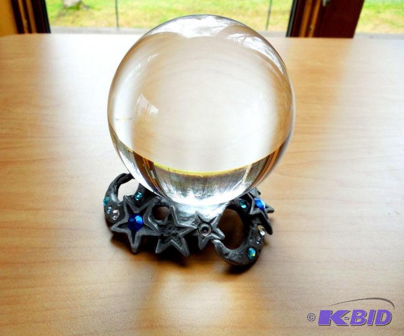 lot 28 image: RARE Sunglo Designs 3 Crystal Ball Pewter Moon & Stars Stand SWAROVSKI Gems