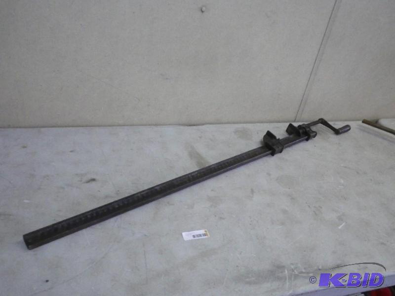 Bar clamp...