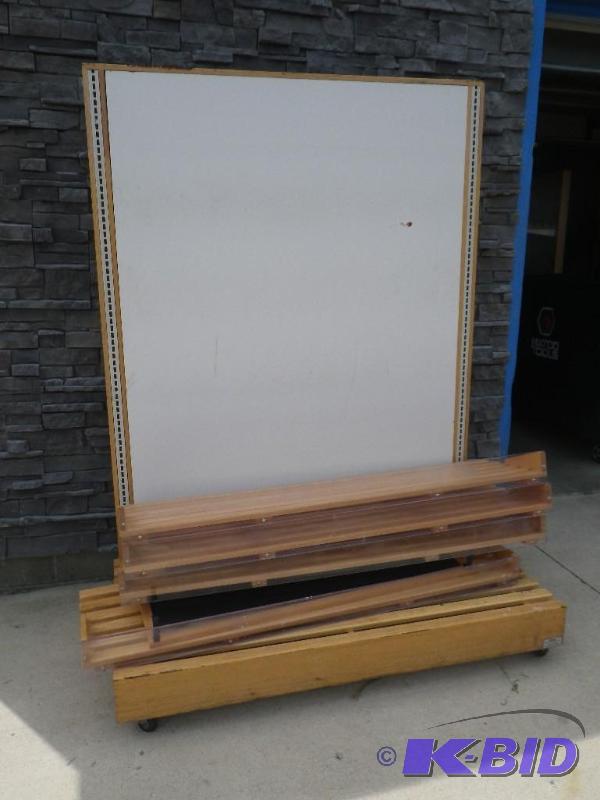 Merchandising cart with 4 shelves...