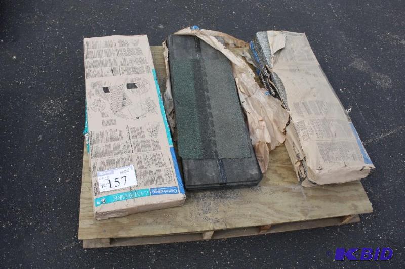 Certainteed Landmark AR Shingles (2) Hunter G...