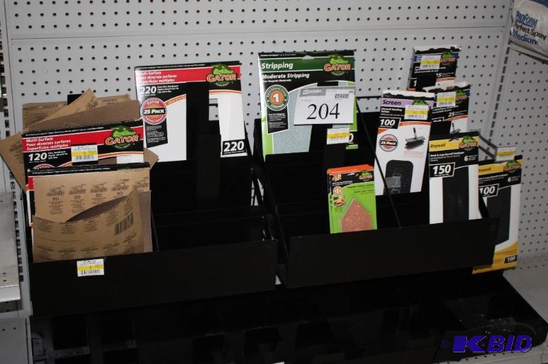 A collection of various kinds of sandpaper&nb...