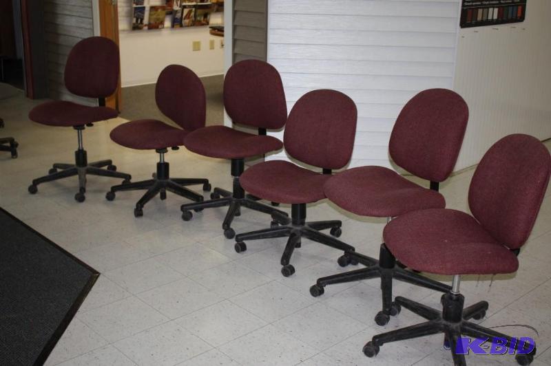 (6) Adjustable office chairs with rollers...