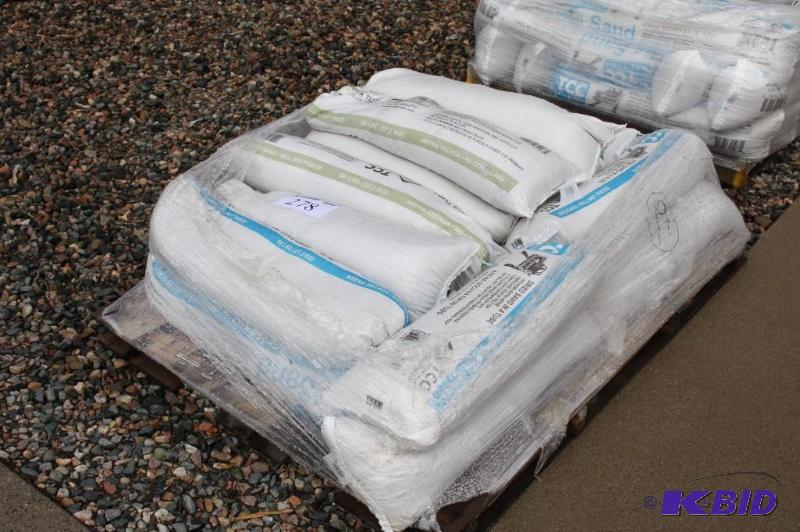 (19) Bags dried sand in a tube...