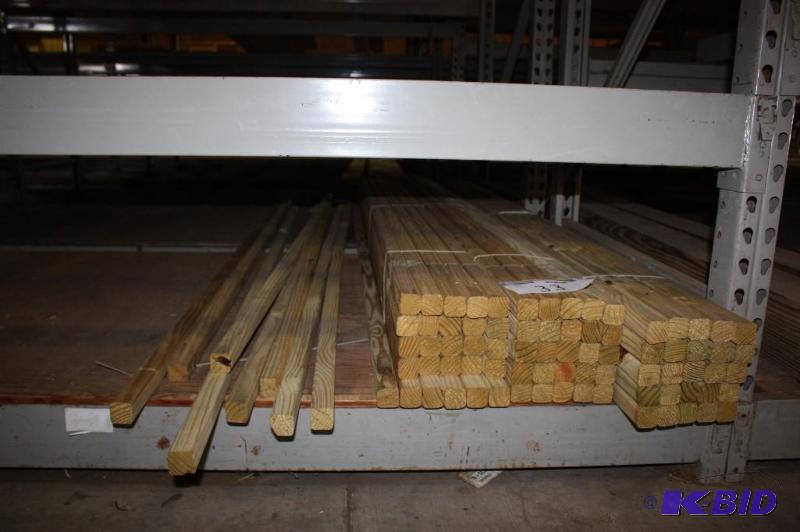 (84) 2x2 Treaded 8 Balusters...