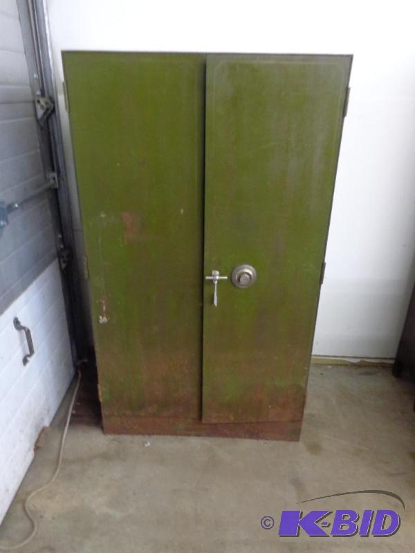 Eagle Lock Co. Safety Deposit Style Safe 2 Hi...