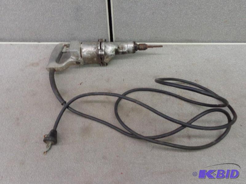 Black &amp Decker Adjustable Clutch Power Dr...