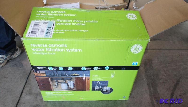 GE Reverse Osmosis Water Filtration System. M...