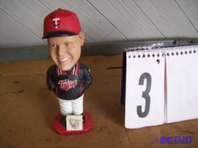 Ron Gardenhire Bobble head. Red Base Season T...