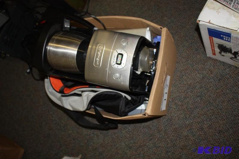 lot 117 image: Box Lot Including&nbspcompact disc&nbsprec...