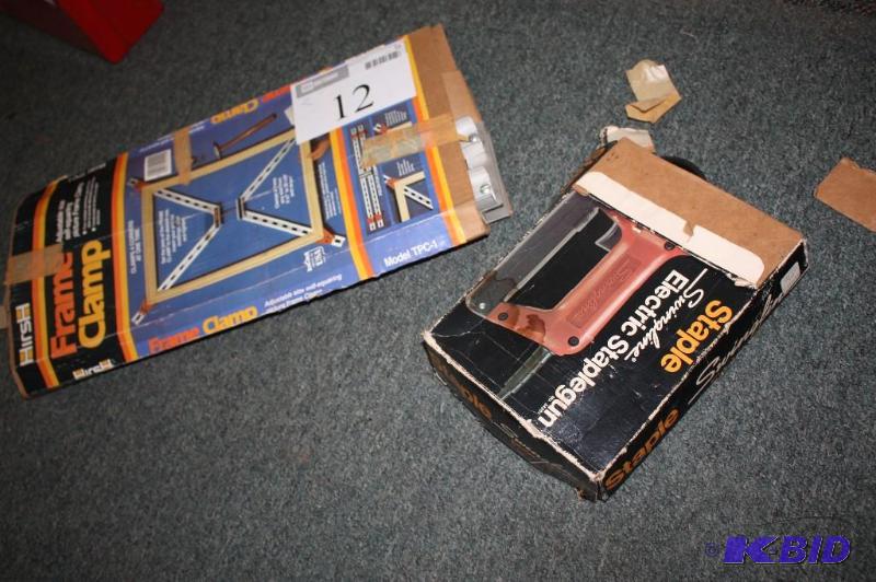 lot 12 image: Lot of (2) Including (1)&nbspSwingline elec...