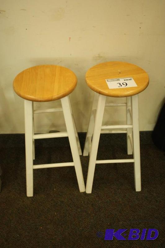lot 39 image: (2) Wood Bar Stools ...