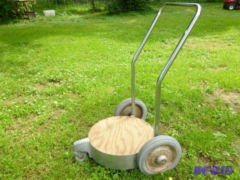 Heavy duty small barrel cart....