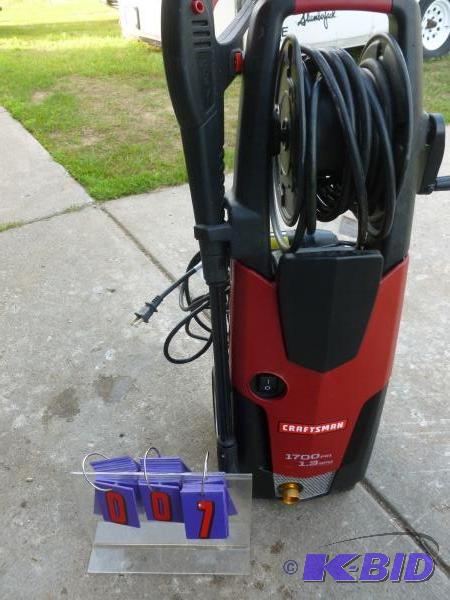 Craftsman 1700 psi electric pressure washer. ...