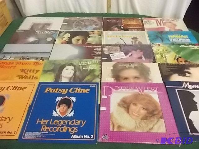 lot 43 image: 20- Record Albums Anita Kerr, Susan Raye, Mar...