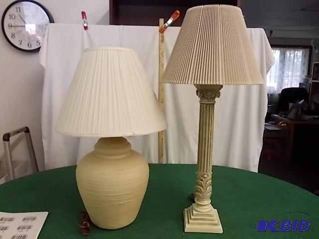 lot 5 image: 2-Table Lamps With Shades...
