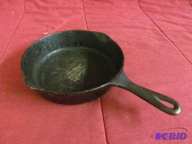lot 33 image: Pots and Pans