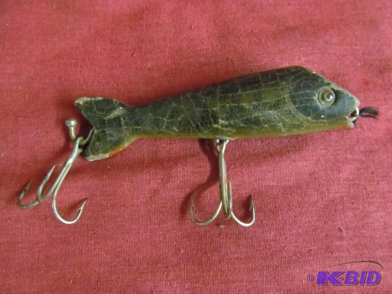 lot 47 image: Fishing