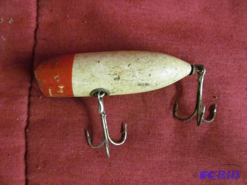 lot 53 image: Fishing