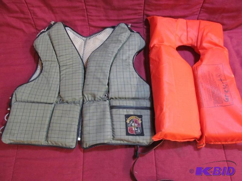 Stearns life jacket, youth floatation vest...