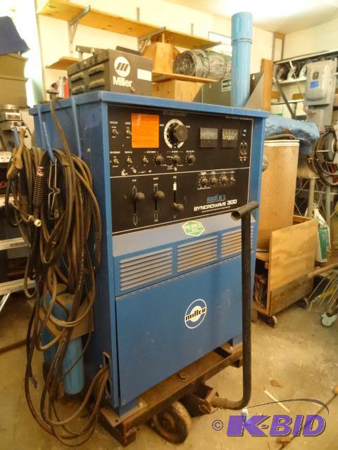 lot 1 image: Miller synchrowave 300 welding unit. ACDC Tu...