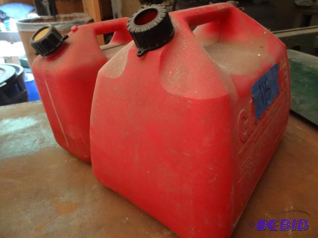 lot 115 image: 2 plastic gas cans. 5 gal and 2.5 gal. Small ...