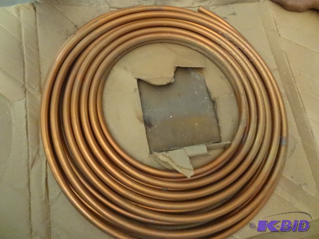 lot 133 image: Soft copper tubing. 12 approx 60...