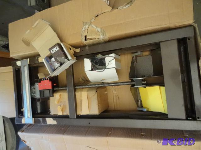 lot 135 image: New type electric scissor lift with remote. 1...