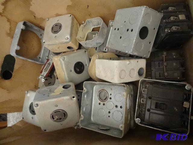 lot 138 image: Misc electrical boxes and plug ins....