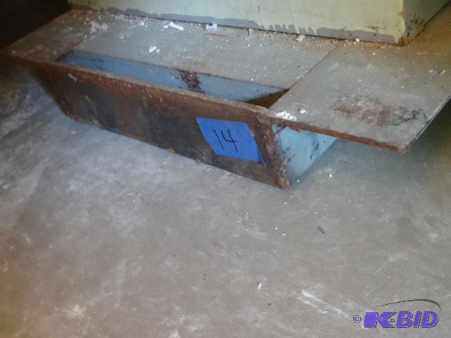 lot 14 image: Metal dollie on 4 heavy duty casters. 28 x 96...