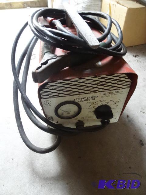 lot 150 image: Battery charger and booster...