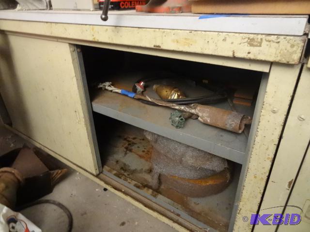 lot 17 image: Metal cabinet with sliding doors. 2 shelves. ...