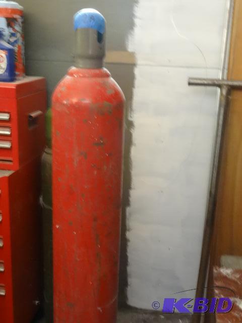 lot 2A image: CO2 fire tank...
