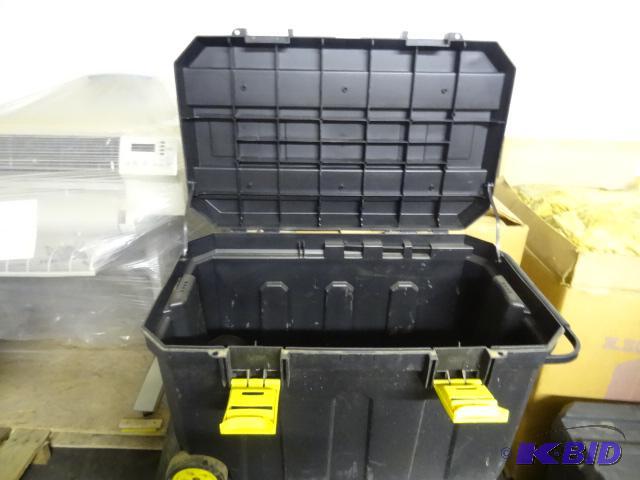 lot 38 image: Black Stanley tool box on wheels...