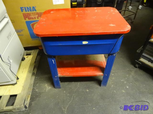 lot 47 image: 20 gallon parts washer...