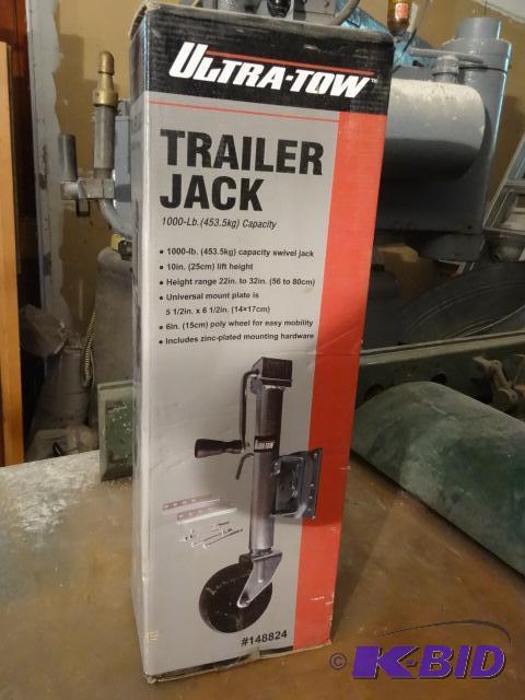 lot 67 image: Ultra tow trailer jack. New in box. 1000 lb c...