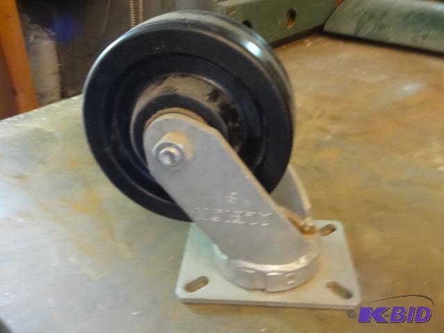 lot 78 image: Albion heavy duty swivel caster. 8"...