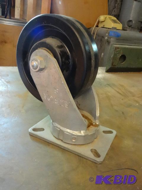 lot 86 image: Albion heavy duty swivel caster. 8"...
