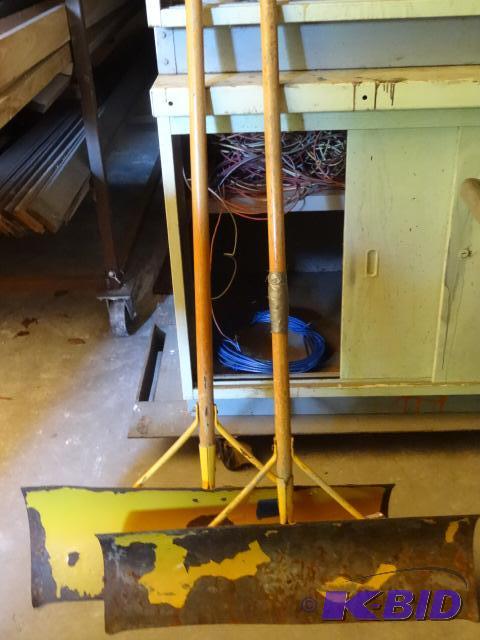 lot 93 image: 2 steel blade push style snow shovels....
