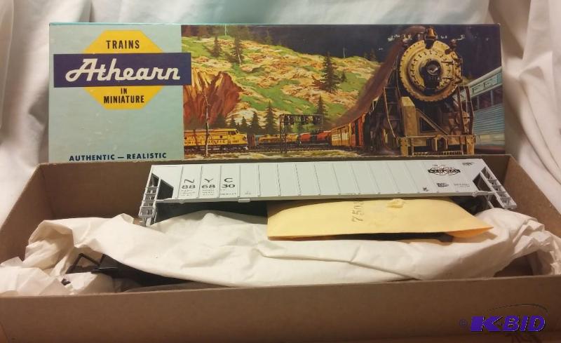 lot 55 image: Athearn HO Train Model NEW IN BOX-Pictured as...