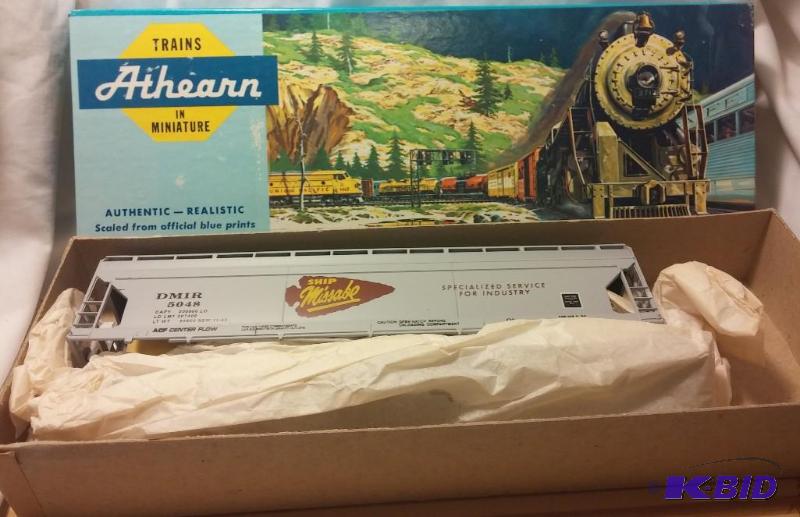 lot 56 image: Athearn HO Train Model NEW IN BOX-Pictured as...