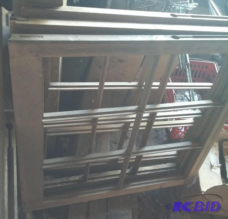 Lot of 3 Barn Windows, No Glass..Great for cr...