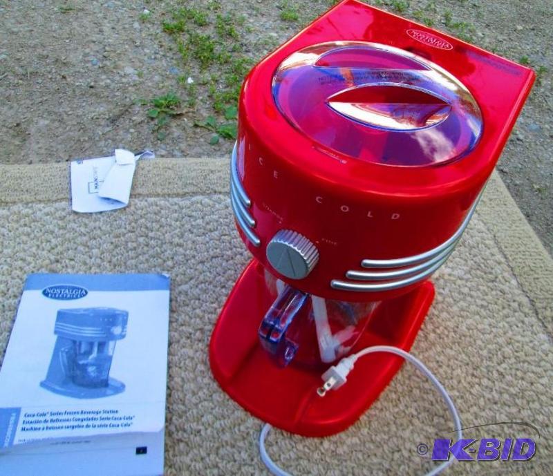 lot 12 image: Returned Nostalgia electronics frozen beverag...