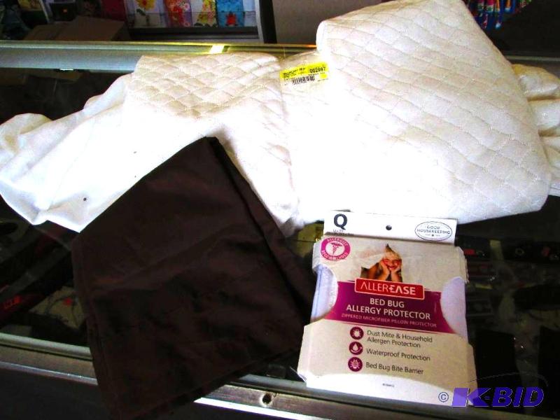 lot 165 image: Queen mattress pad, bed bug pillow protector ...