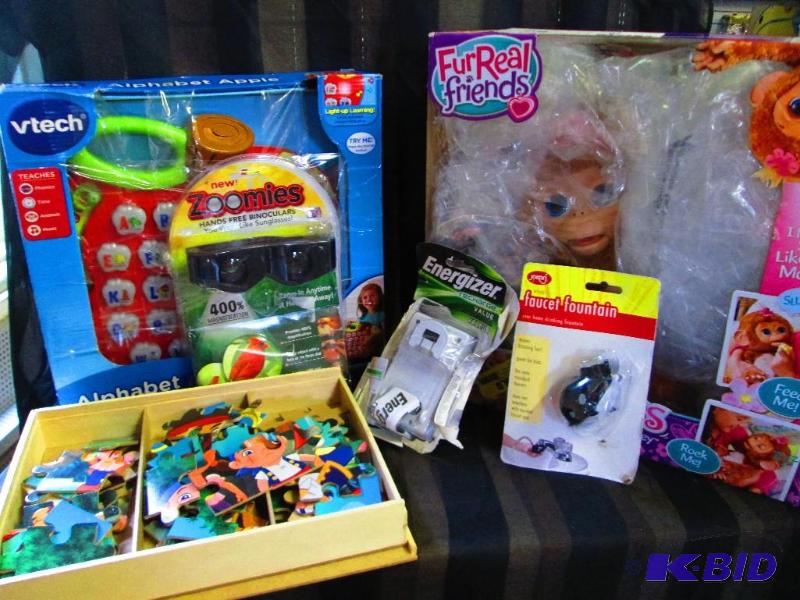 lot 181 image: Alphabet electronic game, FurReal toy, puzzle...