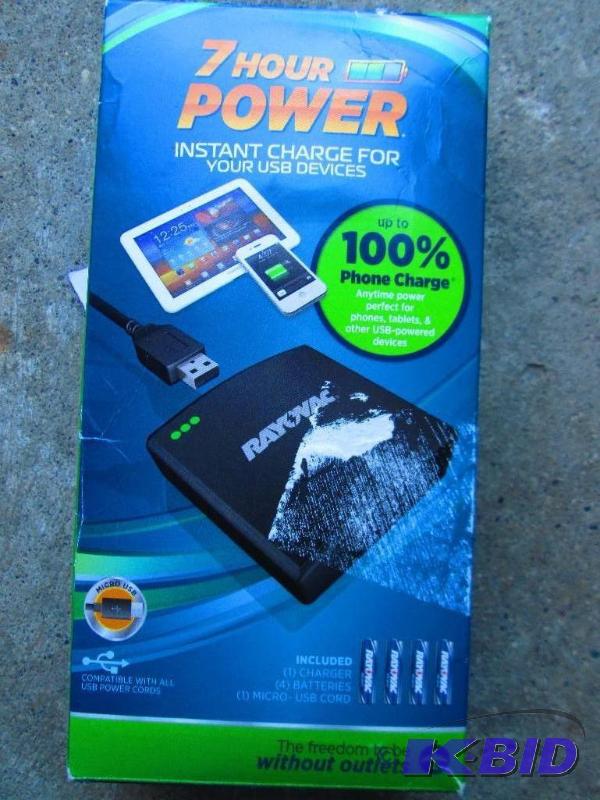 lot 43 image: Rayovac 7 hour power instant USB charger...