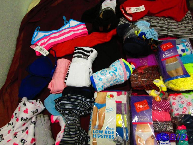 lot 67 image: Assorted ladies underwear - all new, some pac...