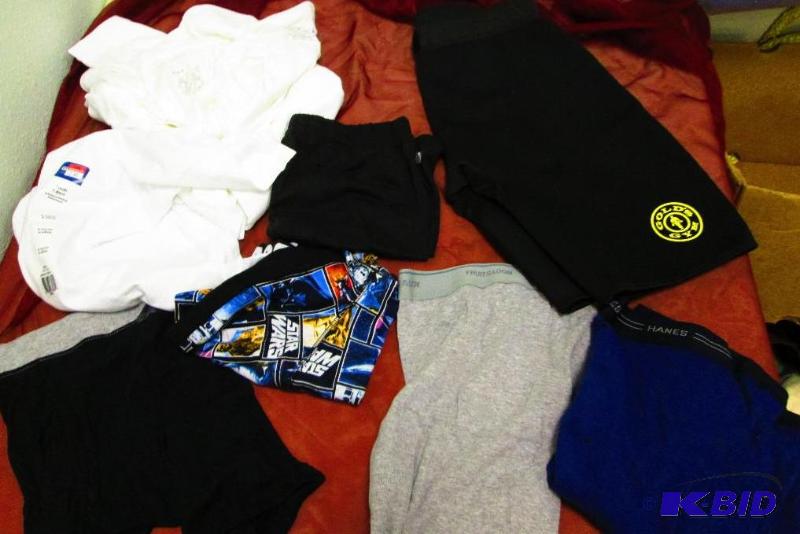 lot 74 image: Assorted Mens underwear and a pair of Golds ...