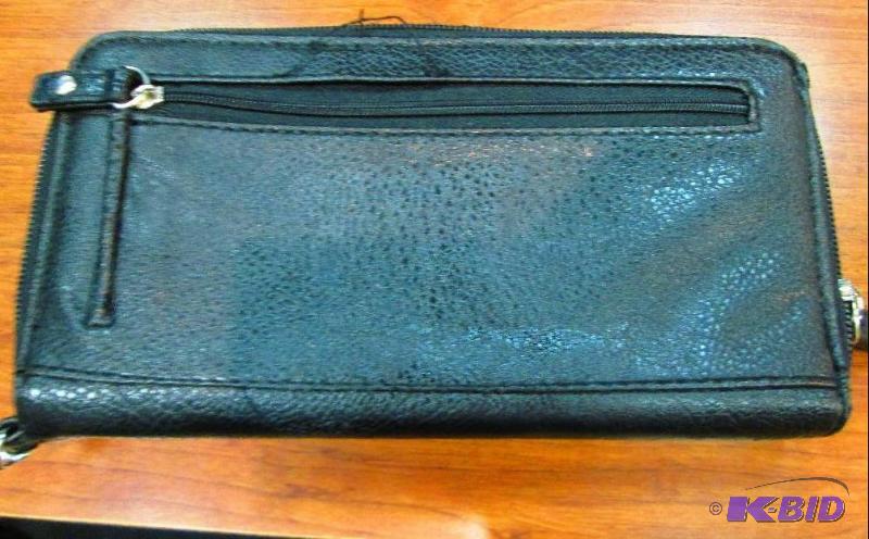 lot 88 image: New clutch, small place where sewing is comin...